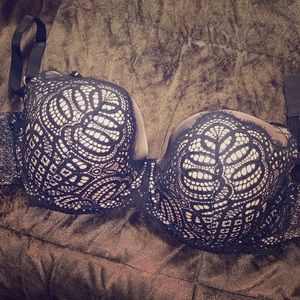 Victoria’s Secret bra